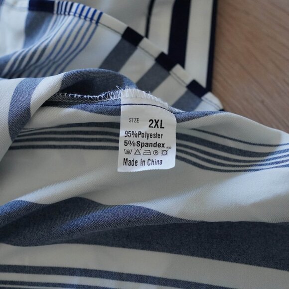 Navy & White Vertical Stripe Button Down Blouse Size 2XL Stretch Shirt - Picture 3 of 3